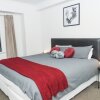 Отель King Bed in Auckland CBD with Pool & Gym, фото 10
