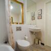 Отель Parisian inspired home near Waterloo, фото 13