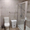 Отель Wileg 4B Luxury Two Bedroom Apartment with Shared Swimming Pool., фото 9