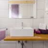 Отель Lavender Garden Apartments, фото 7