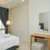 Отель Cozy 2BR @ The Empyreal Condominium Epicentrum Apartment, фото 3