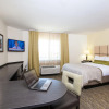 Отель Candlewood Suites New Braunfels, an IHG Hotel, фото 5
