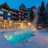 Отель Delta Hotels by Marriott Whistler Village Suites, фото 11