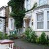 Отель Lynwood Guest House в Редхилле