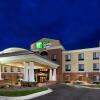 Отель Holiday Inn Express Hotel & Suites Bay City, an IHG Hotel, фото 1