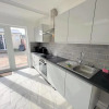 Отель Large Triple Studio Flat - Croydon, фото 5