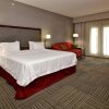 Отель Hampton Inn & Suites Fredericksburg, фото 22