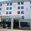 Отель Ramada Hotel & Suites Amman в Аммане