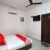 Отель OYO Flagship 17085 Bhagat Residency, фото 3