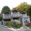 Отель Waitomo Village Chalets Home of Kiwipaka, фото 4