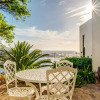 Отель Colonial-style Camps Bay Apartment With Ocean Views and Private Pool Area CBT Lodge, фото 4