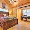 Отель Lake Tahoe Cabin w/ Private Beach Access, фото 4