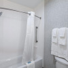 Отель Holiday Inn Express & Suites Jersey City North - Hoboken, an IHG Hotel, фото 7