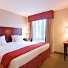 Отель Holiday Inn Express & Suites Surrey, an IHG Hotel, фото 27