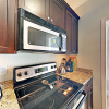 Отель New Listing! Updated : Pool, Hot Tub, Beach 2 Bedroom Condo, фото 2