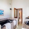 Отель Waves on Shoal Bay Villa, фото 9