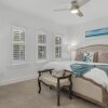 Отель Beautiful 4-bedroom Condo In Seagrove w/ Pool, фото 15