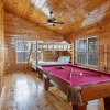 Отель Smoky Mountain Lodge 6 Bedroom Cabin by RedAwning, фото 18
