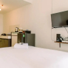 Отель Nice And Cozy Studio At Apartment M-Town Residence, фото 8