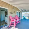 Отель Ocean-view 'sea Gem' Beach Bungalow: Walk to Beach, фото 20