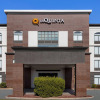 Отель La Quinta Inn & Suites by Wyndham Mooresville, фото 1