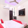 Отель OYO 16694 Hotel Kb Square, фото 2