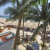 Отель Sapphire Seas Beachfront Villas, фото 21
