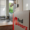 Отель RedDoorz Apartment @ Aeropolis Tangerang, фото 7