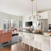 Отель Hart Suite 16 by Avantstay Gorgeous Town House w/ Modern Amenities in Nashville!, фото 9