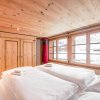 Отель Chic Alpine Apartment For 5 Perfect For Skiers, фото 2