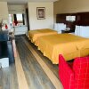 Отель Royal Inn & Suites в Маунтин-Грове