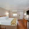 Отель Casa Bella Inn & Suites, фото 7