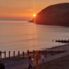 Отель Impeccable Beachfront 2-bed Cottage in St Bees, фото 12