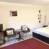 Отель Castle view&Grassmarket studio flat with Luxury bathroom, фото 2
