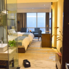 Отель Nanning Champs Elysees Hotel, фото 1