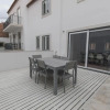 Отель Lovelystay - Chic, Citrus Home - Private Garden And Parking, фото 15