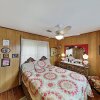 Отель Bayfront Tiki Island W /boat Slip & Deck! 3 Bedroom Home, фото 21
