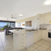 Отель Stunning views great location Sunshine Beach! - Unit 1 Vista Pacific 12 Bryan Street, фото 7