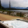 Отель Nakoda Lakeside Lodge, фото 8
