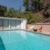 Отель Mid Mod Pool Home With Palm Springs Vibe 2Bdr, фото 15