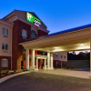 Отель Holiday Inn Express & Suites Malvern, фото 1