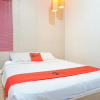 Отель Residences by RedDoorz Syariah near Tebet Timur Dalam - Minimum Stay 7 Days, фото 14