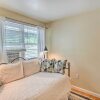 Отель Stockbridge Home: Walk to Town Beach!, фото 19