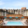 Отель Embassy Suites by Hilton Boulder в Боулдере