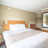 Отель Okanagan Royal Park Inn by Elevate Rooms, фото 25