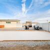 Отель Sun Oro Joshua Tree - Hot Tub, Bbq, Fire Pit & Gameroom 2 Bedroom Home by RedAwning, фото 1