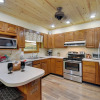 Отель Cozy Blairsville Cabin: 2 Mi to Vogel State Park!, фото 6