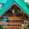 Отель Cades Cove by AvantStay Treetop Haven in Smokey Mountains w Hot Tub Game Room Home Theatre, фото 15