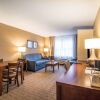 Отель Comfort Inn & Suites Dover-Portsmouth, фото 7