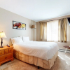 Отель Chateau de Montagne 15 On The Shuttle Route, Walk to Shopping Center, Washer Dryer by RedAwning, фото 6